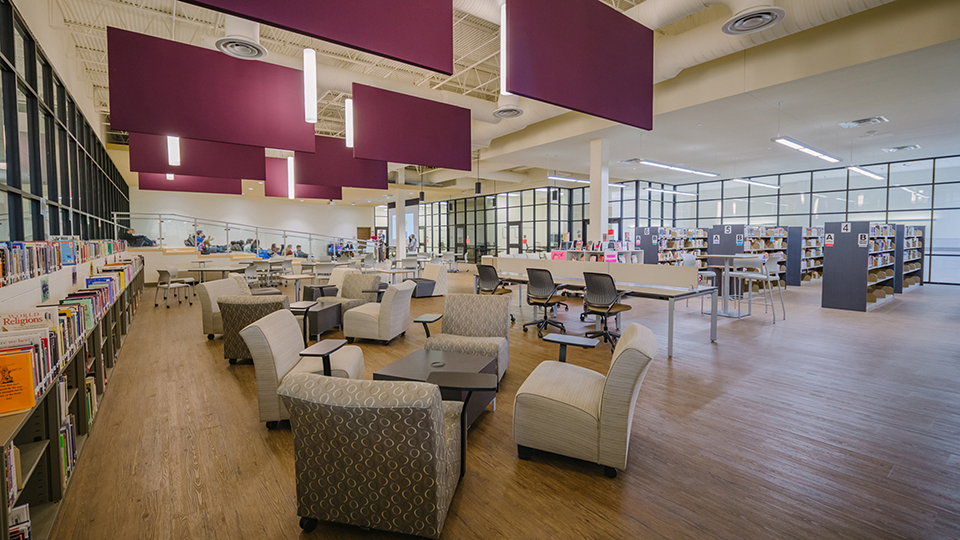 2017—Granbury High School | Texas School Architecture