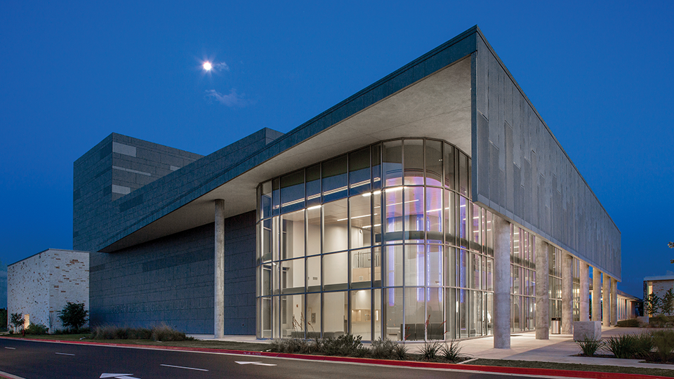 2019 Cedar Ridge High School Auditorium Exhibit Of School Architecture
